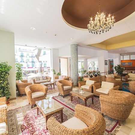 Hotel Astoria Cattolica Esterno foto