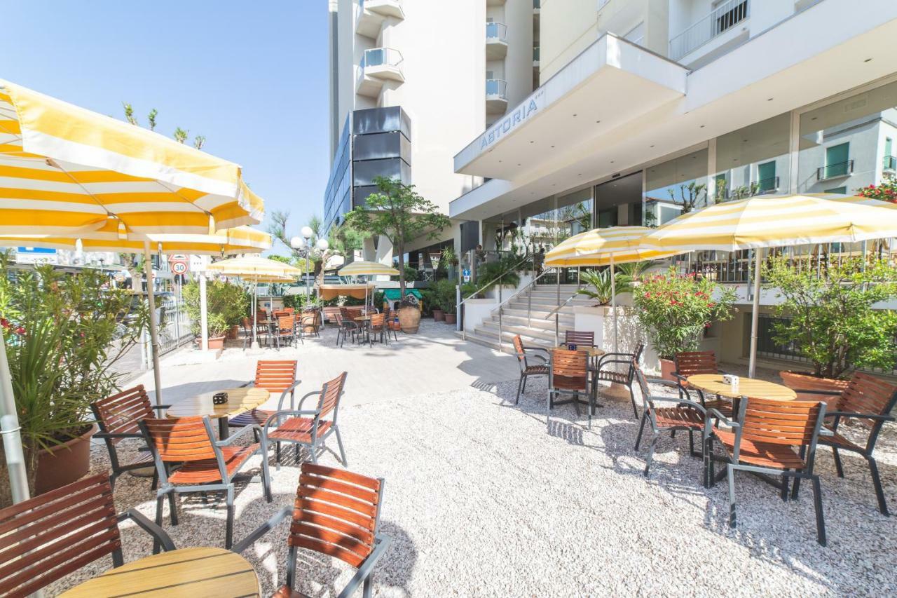 Hotel Astoria Cattolica Esterno foto